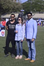 Abhishek Bachchan, Nita Ambani at national soccer finals for schools on 7th Jan 2017